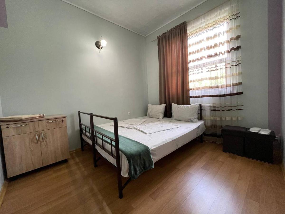 Alem Hotel Erywań Zewnętrze zdjęcie
