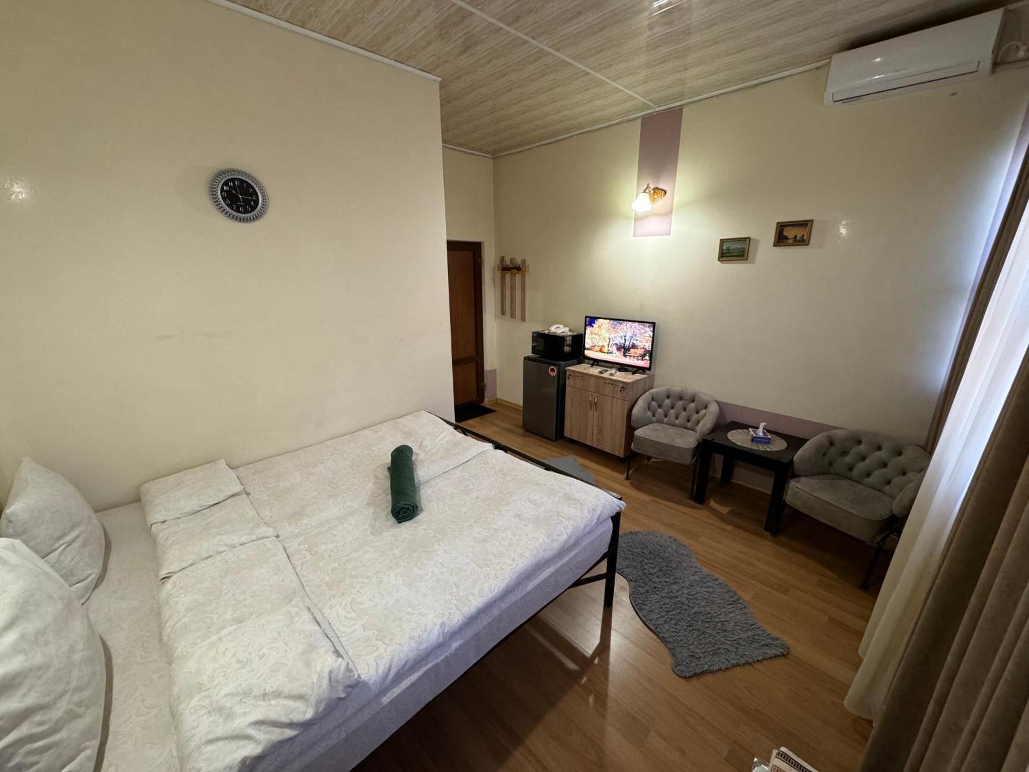 Alem Hotel Erywań Zewnętrze zdjęcie