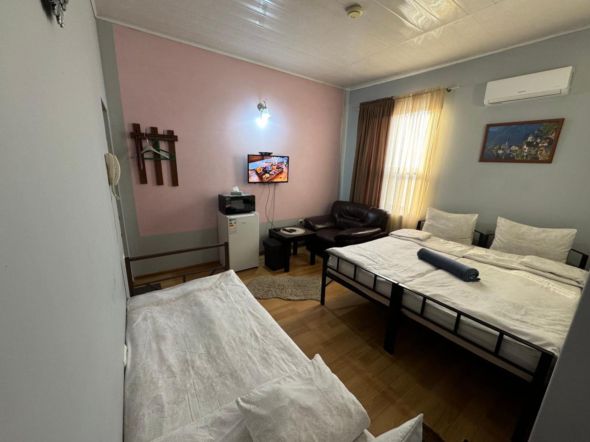 Alem Hotel Erywań Zewnętrze zdjęcie